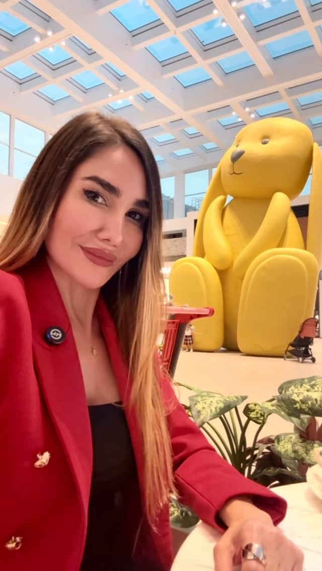 Post 3 by Parivash Faraji - پريوش فرجی on Instagram (video)
