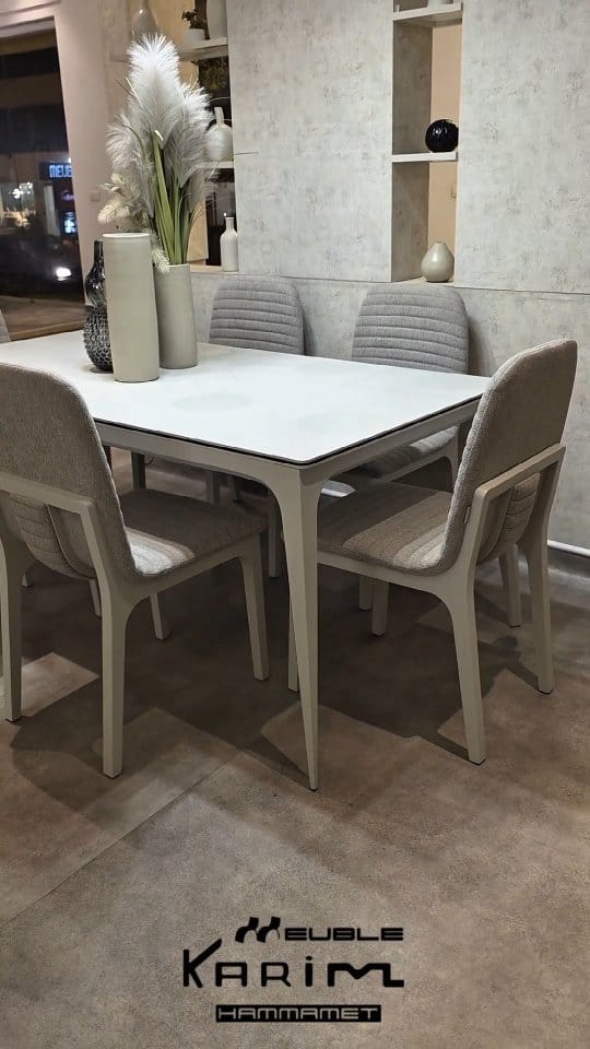 Post 4 by Meubles Karim on Instagram (video)