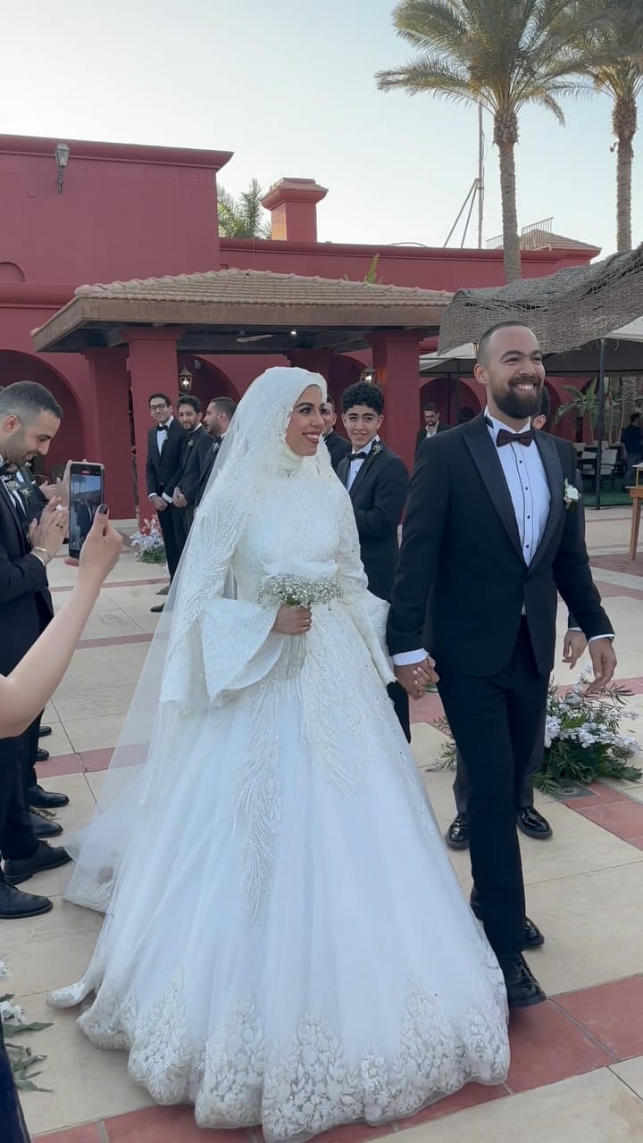 Post 9 by Mariam✨ on Instagram (video)