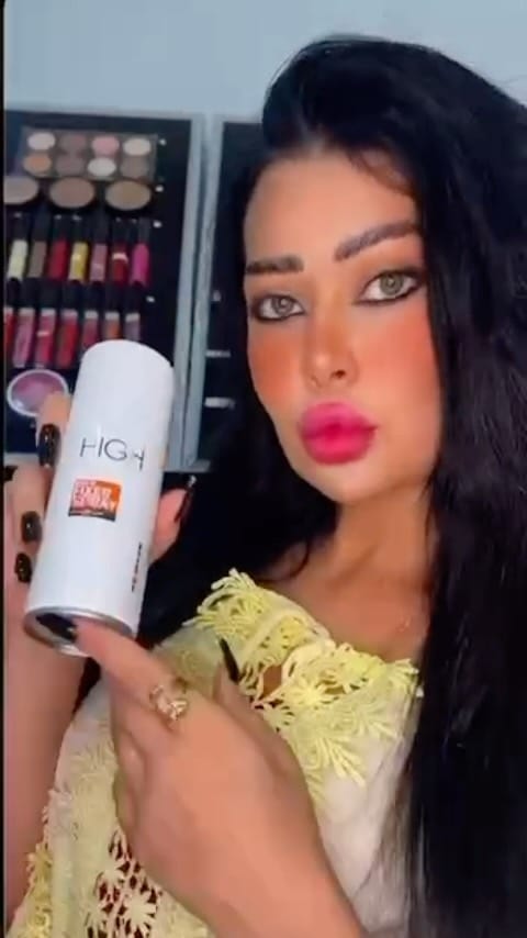 Post 4 by KÕMASK Make-up مكياج كوماسك on Instagram (video)