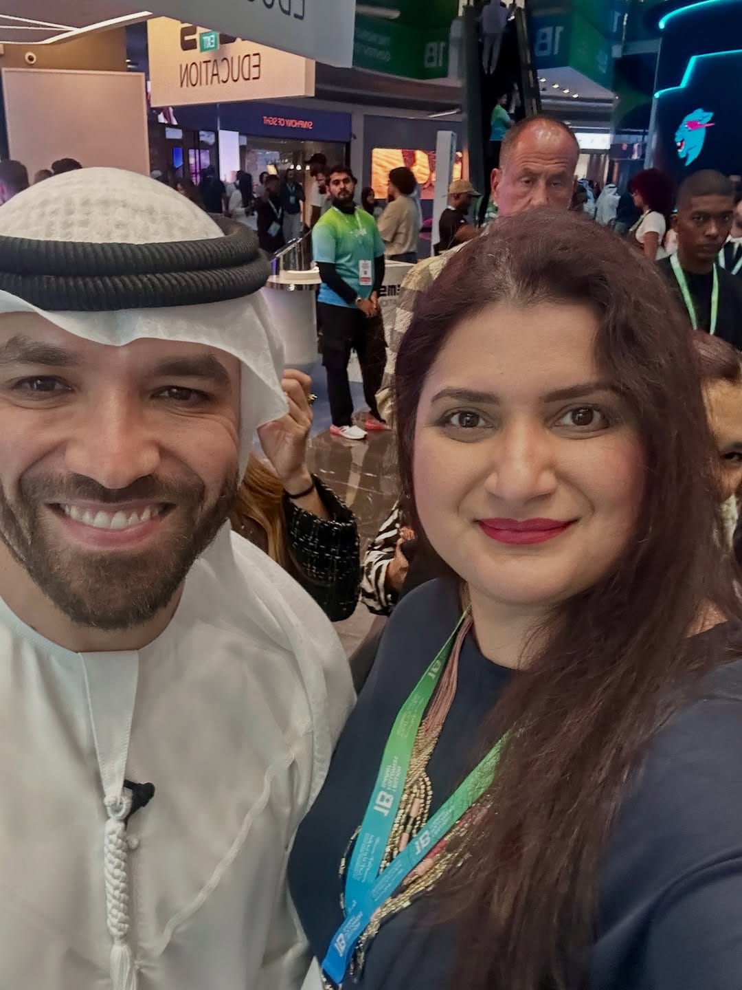 Post 3 by Faiza Siddiqui | Dubai-based Influencer on Instagram (carousel)