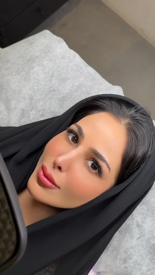Post 2 by Nails & Lash Salon on Instagram (video)
