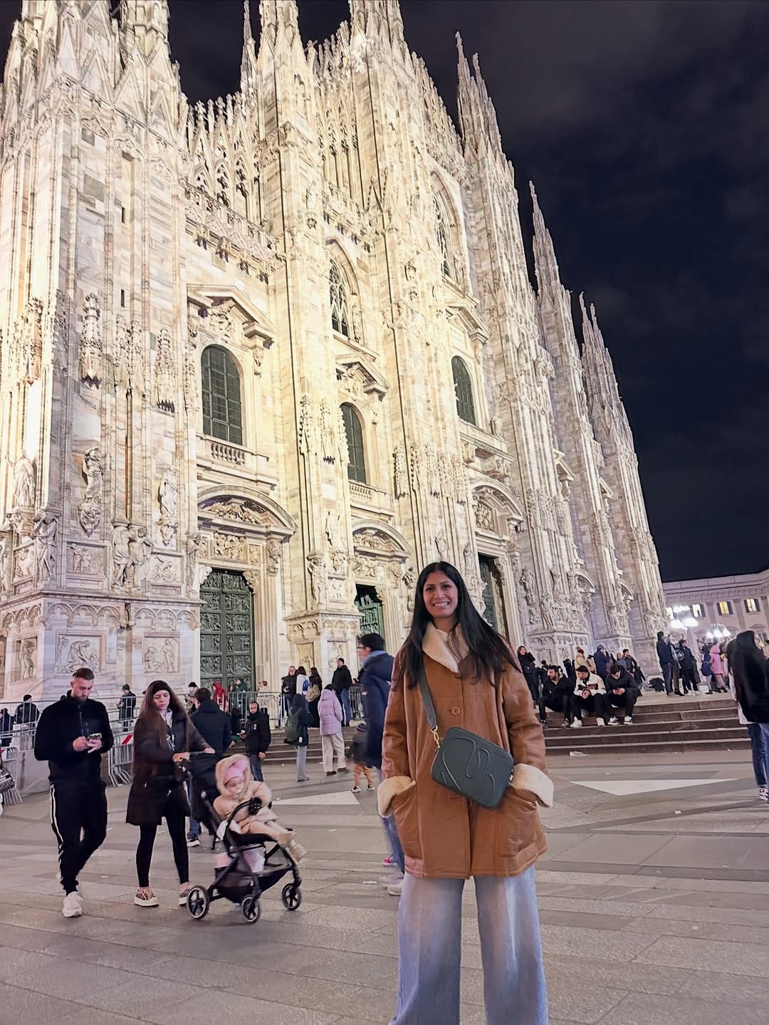 Post 9 by Rosh on Instagram (carousel)