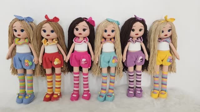 Post 6 by Crochet.now on Instagram (video)