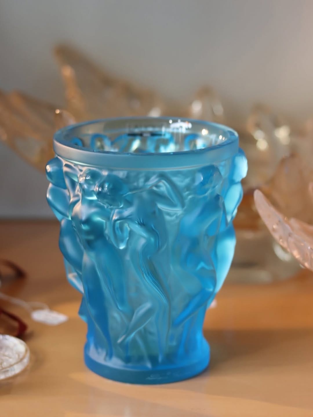 Post 10 by ITALIAN LUXURY INTERIOR on Instagram (carousel)