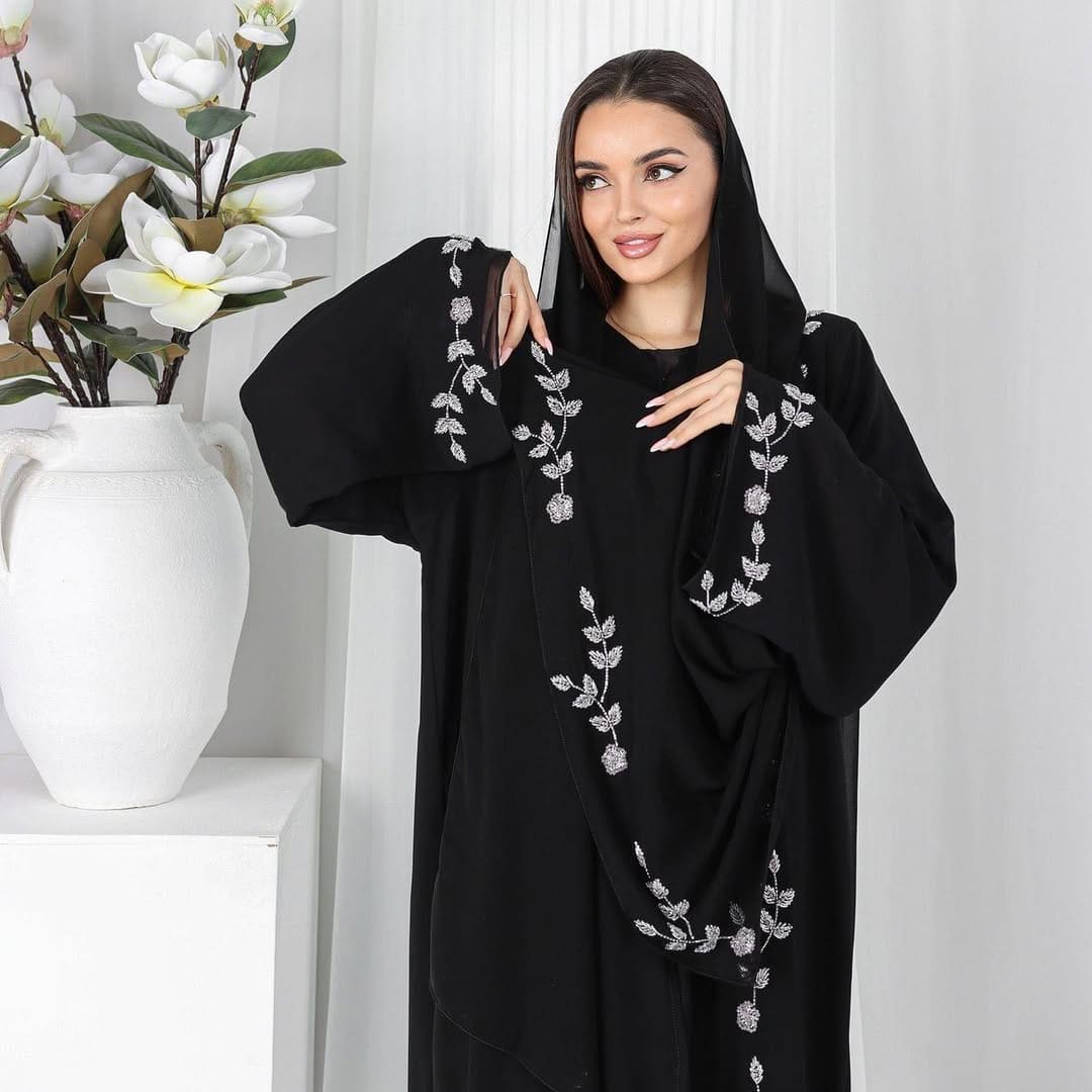 Post 8 by HeraCloset® | هيرا كلوزت on Instagram (image)