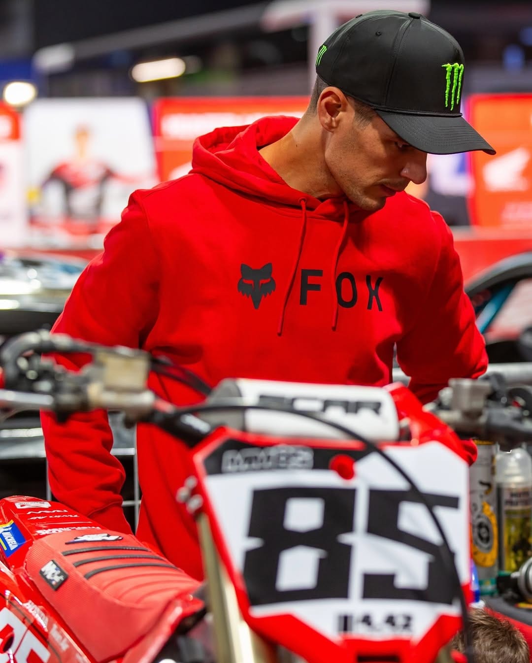 Post 7 by DUBAI MOTOCROSS | دبي موتوكروس on Instagram (carousel)