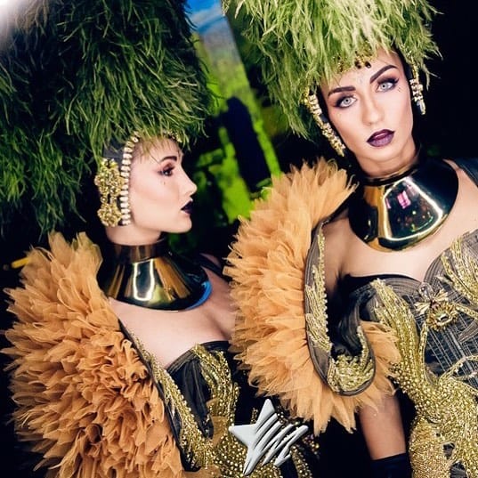 Post 8 by Glam Bar Global © on Instagram (image)