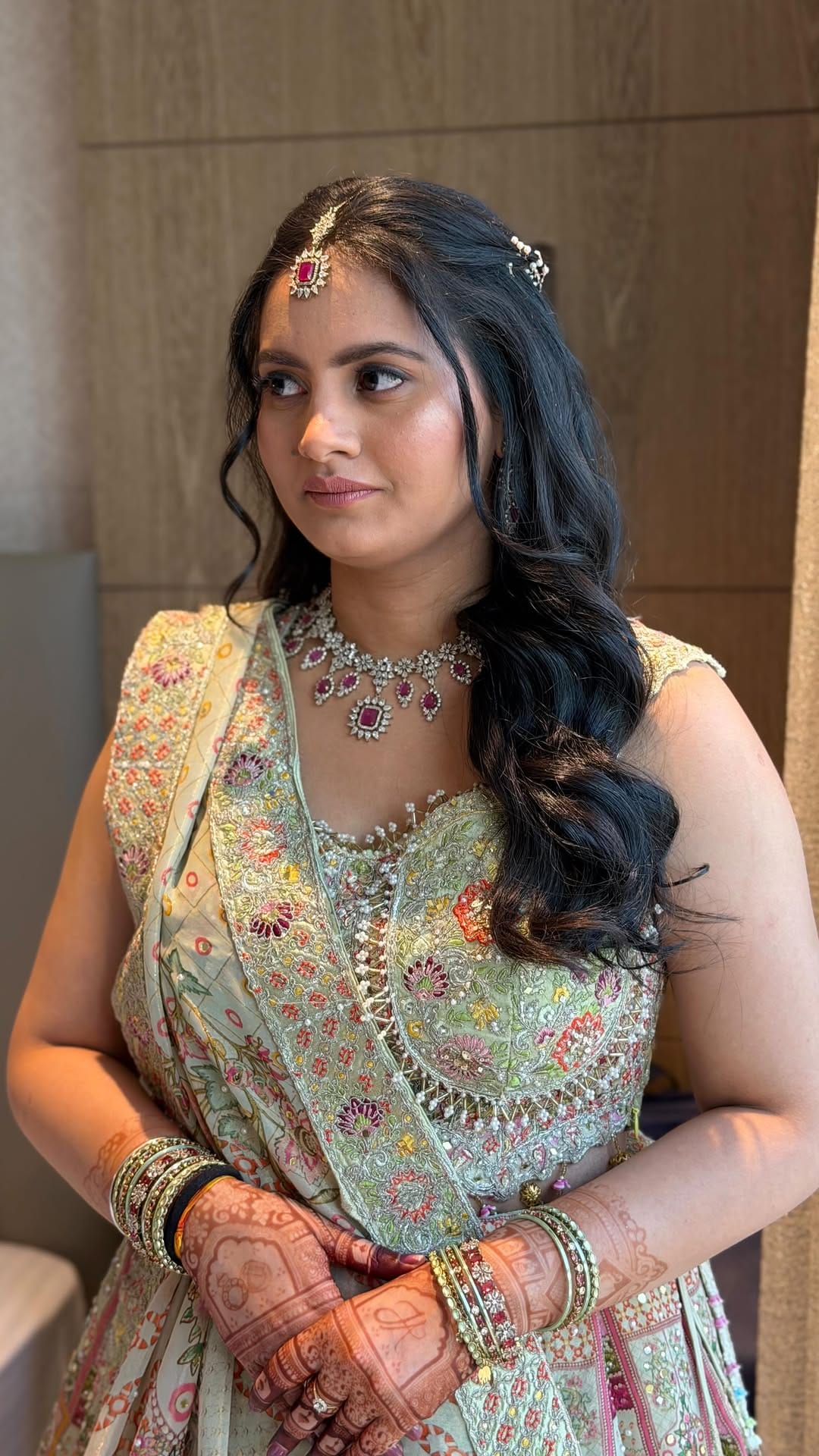 Post 1 by Kinnari Vora | Bridal Makeup Artist on Instagram (video)