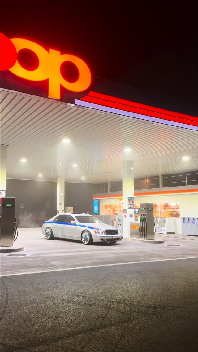 Post 5 by Sternthal GmbH on Instagram (video)