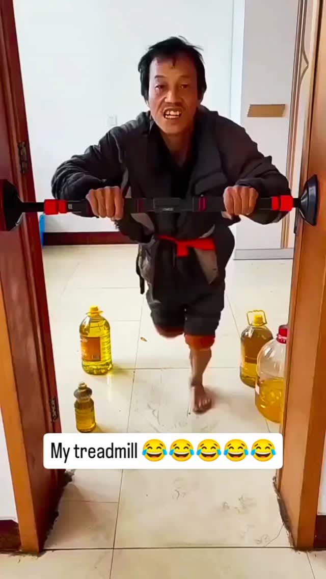 Post 3 by Urscoach | Dubai Personal Trainer on Instagram (video)