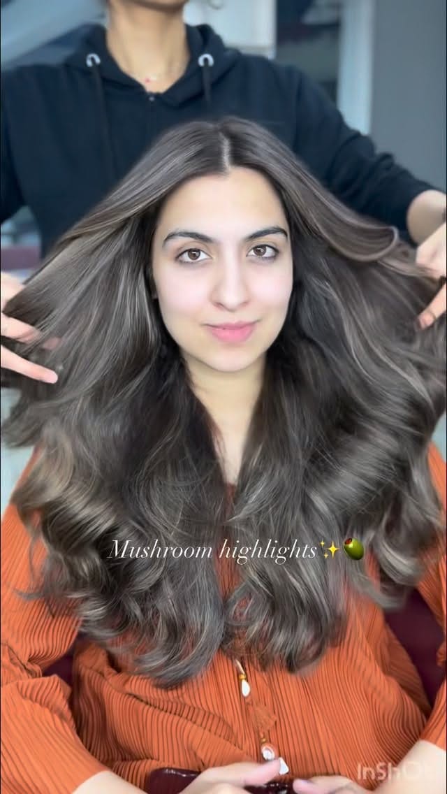 Post 6 by A D E E B A ✨ on Instagram (video)