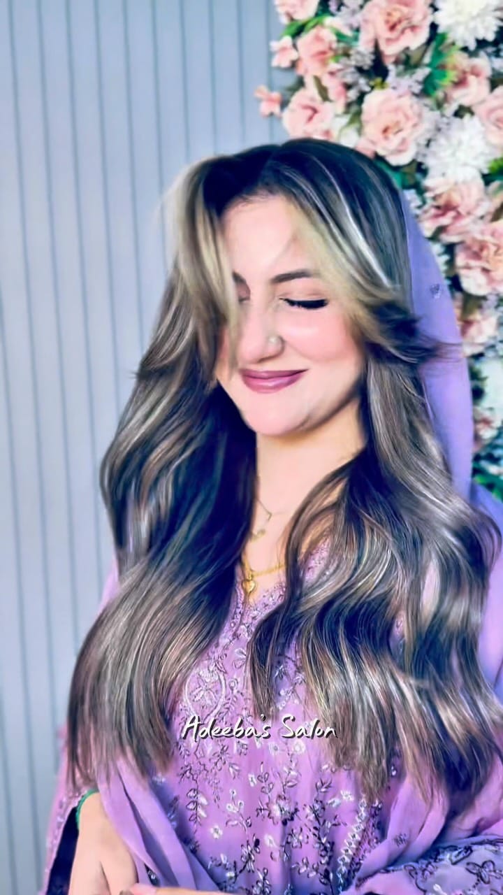 Post 2 by A D E E B A ✨ on Instagram (video)