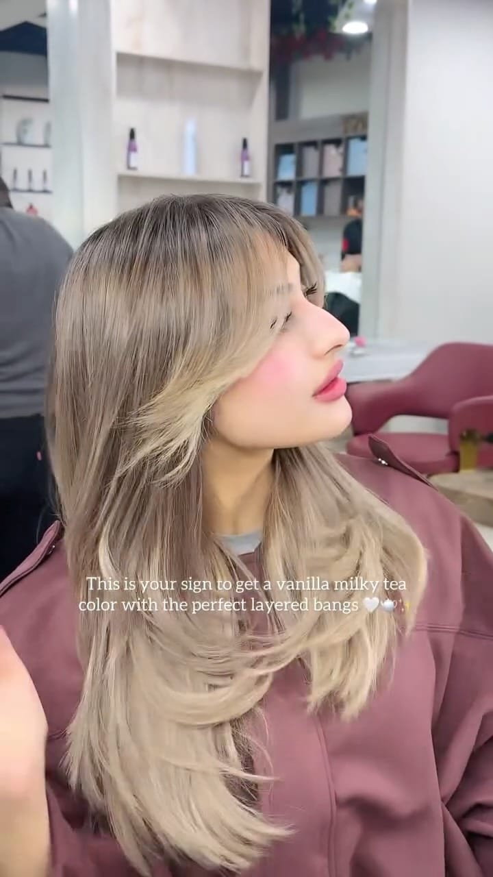 Post 4 by A D E E B A ✨ on Instagram (video)
