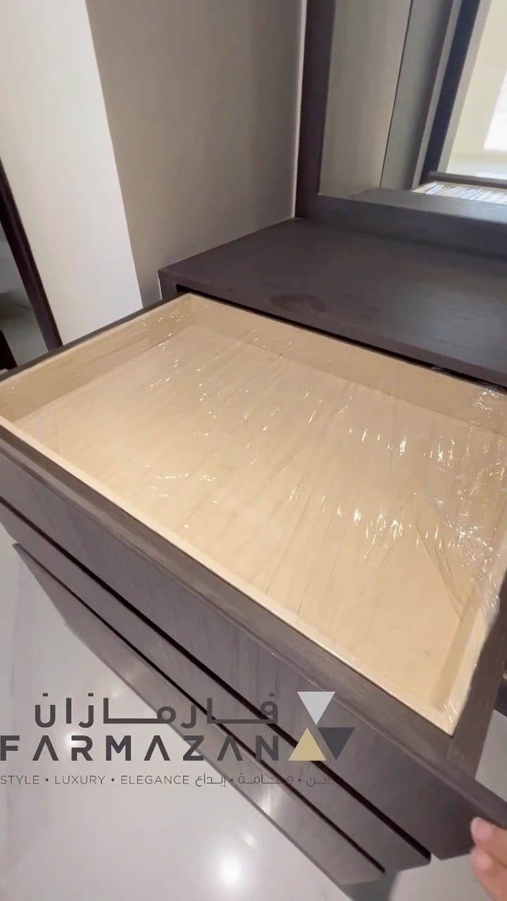 Post 8 by Farmazan (closets & kitchens) on Instagram (video)