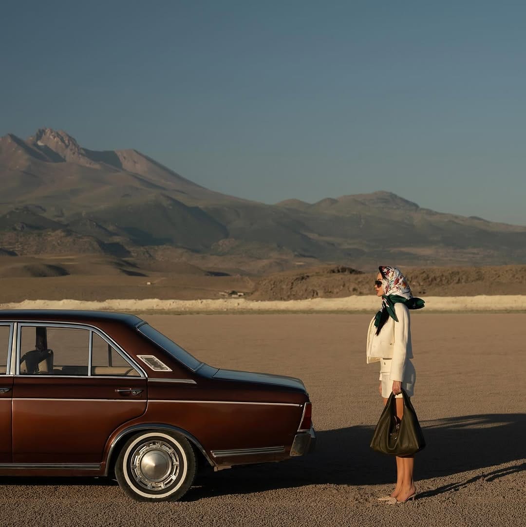 Post 10 by Karina Bogatova Burchik Stylist on Instagram (carousel)
