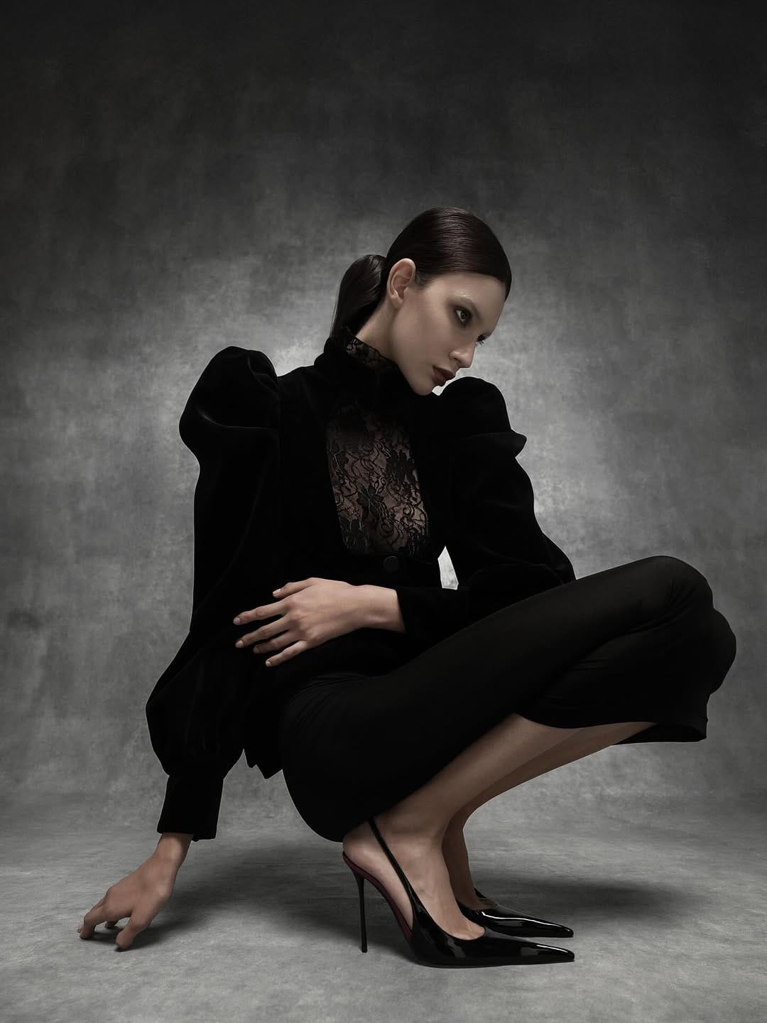 Post 5 by Karina Bogatova Burchik Stylist on Instagram (carousel)