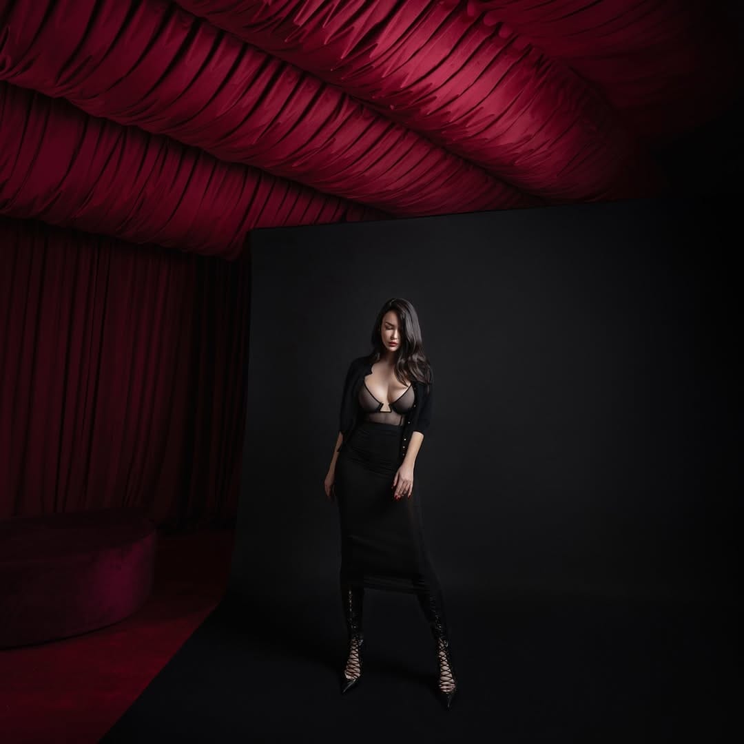 Post 1 by Karina Bogatova Burchik Stylist on Instagram (carousel)