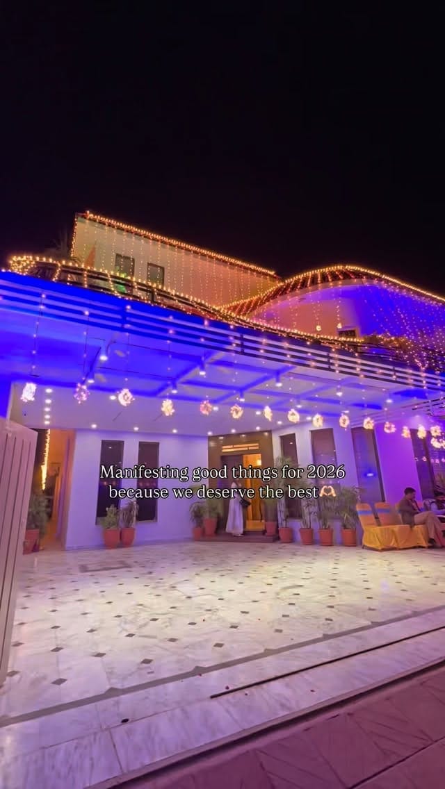 Post 10 by Hibba Amad on Instagram (video)