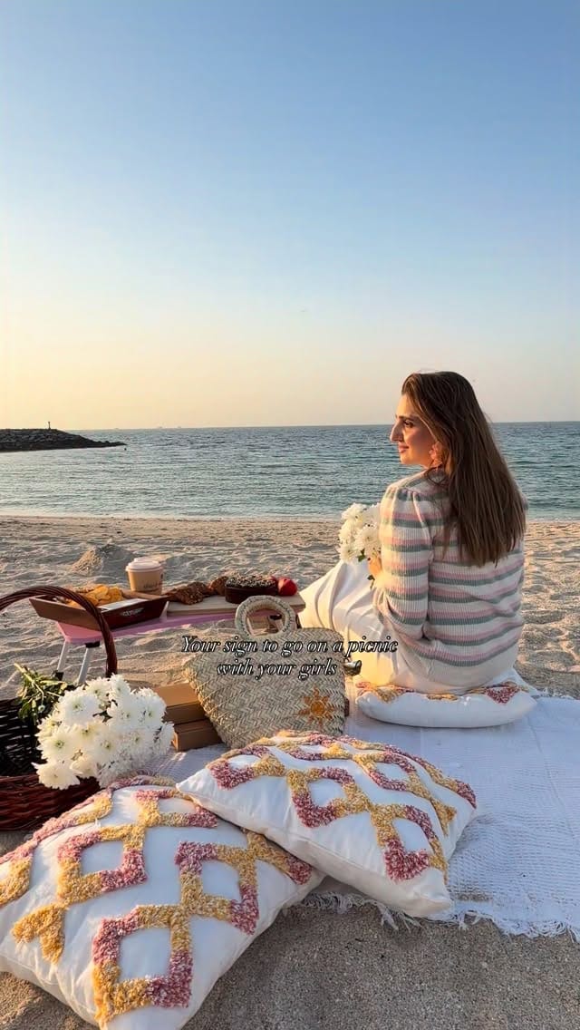 Post 1 by Hibba Amad on Instagram (video)