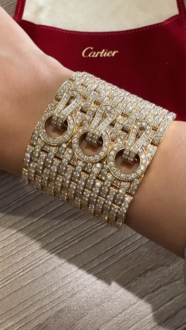 Post 2 by Luxury Resale Boutique | Dubai on Instagram (video)