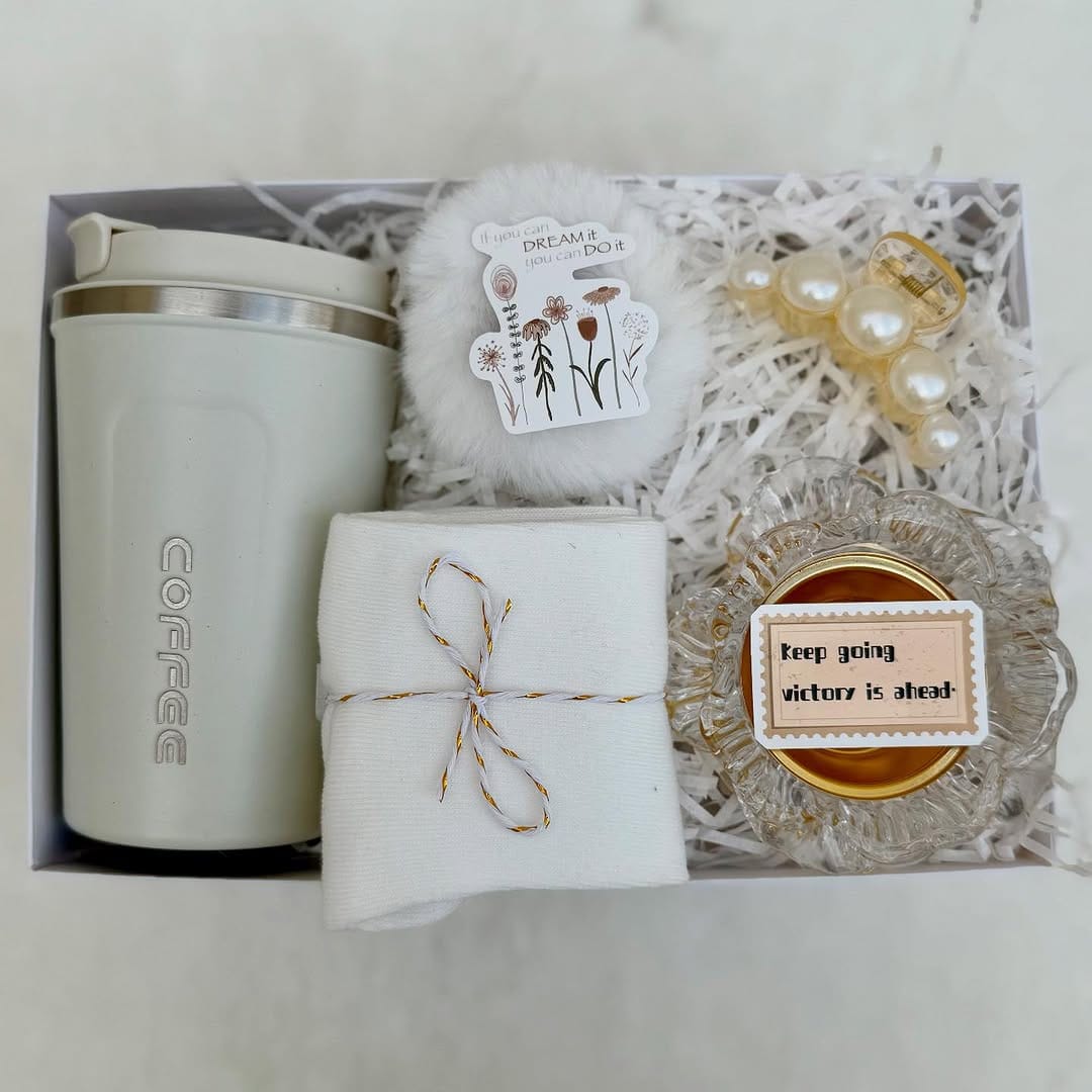 Post 1 by هدايا الإمارات - Gift Factory on Instagram (image)