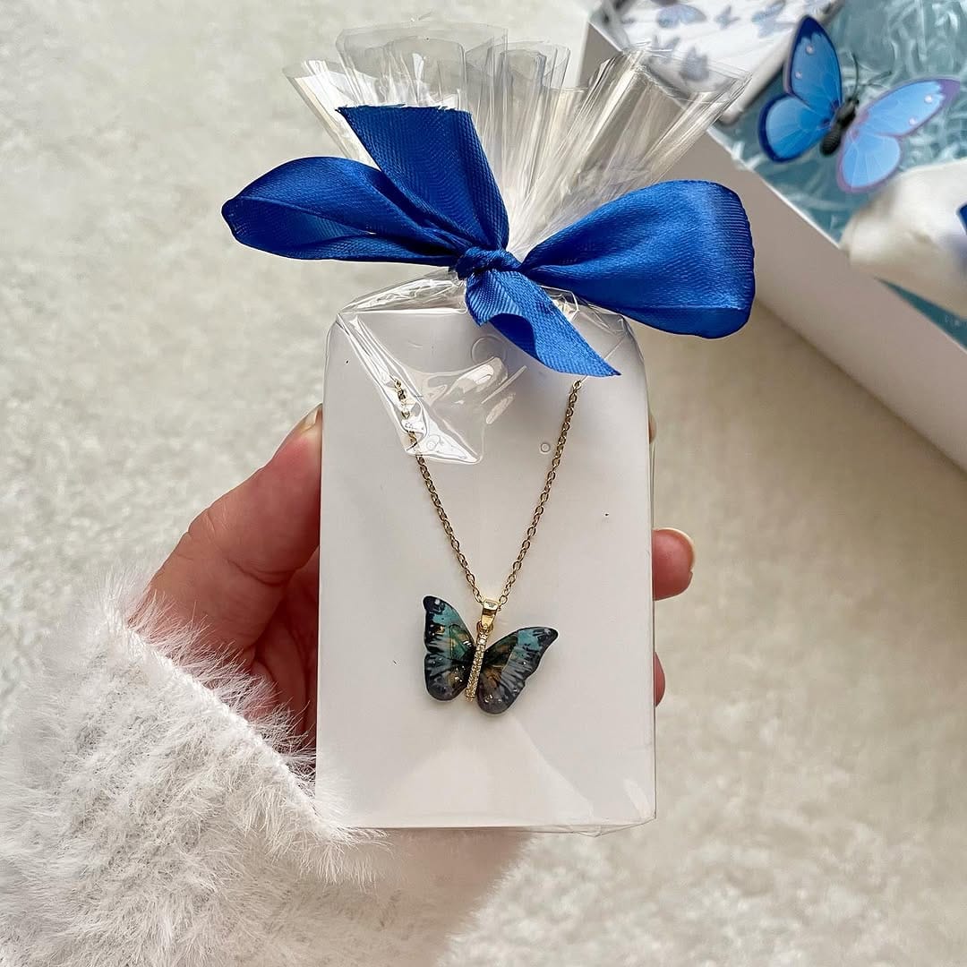 Post 7 by هدايا الإمارات - Gift Factory on Instagram (carousel)
