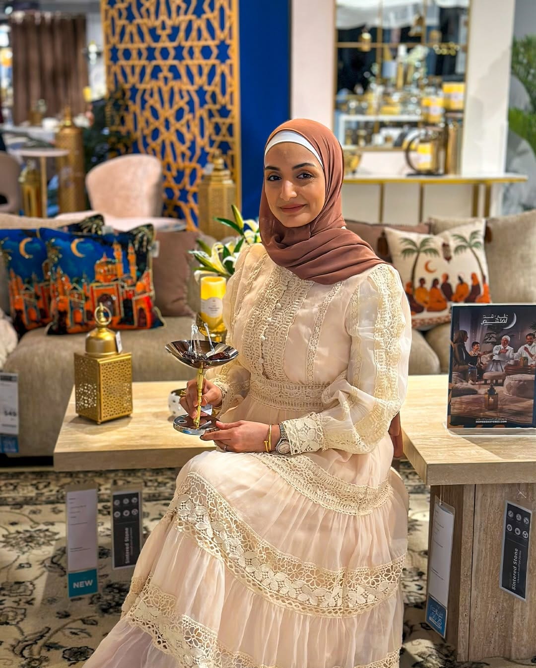Post 7 by Duaa Kassoumeh . دعاء قسومه on Instagram (carousel)