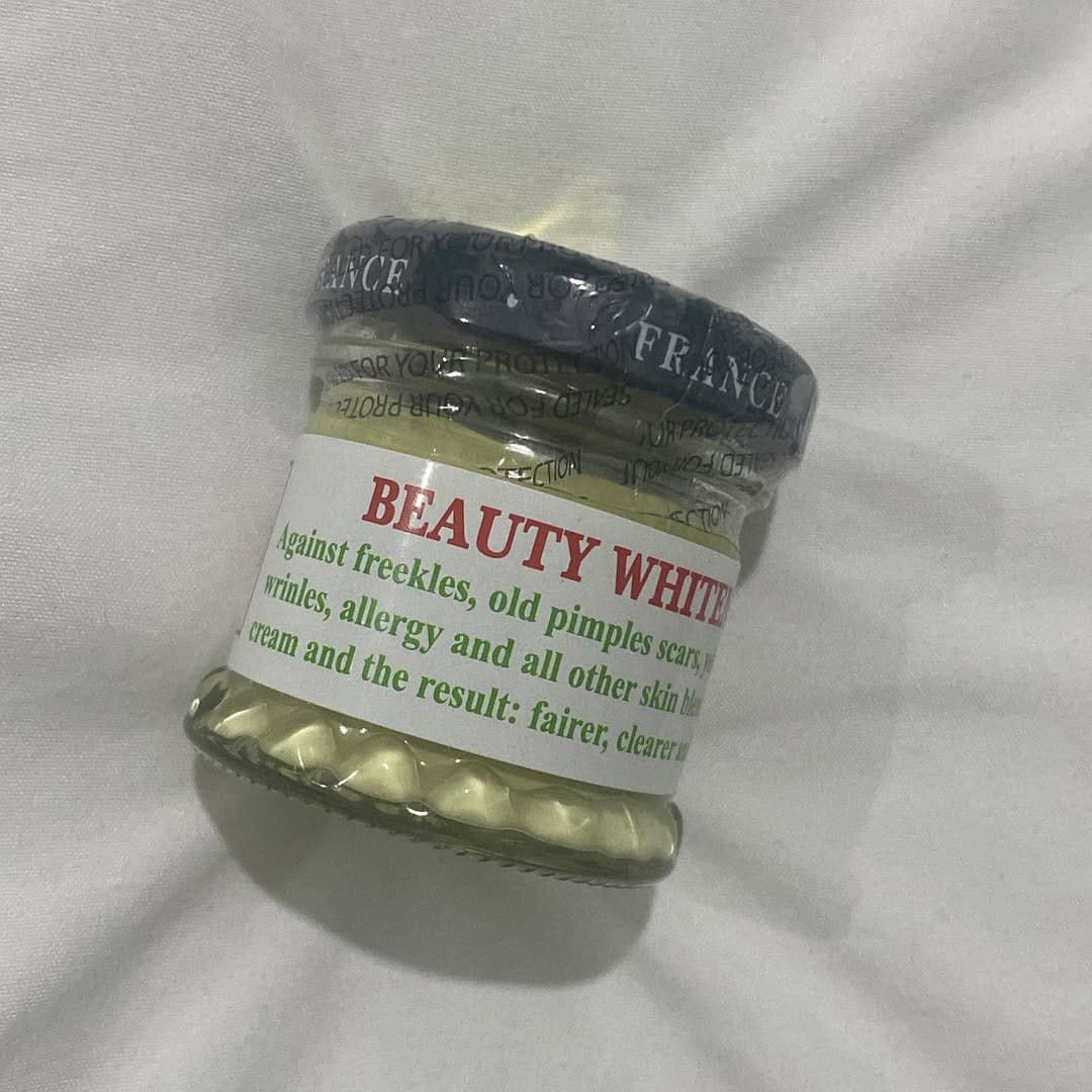 Post 1 by beauty products😇 on Instagram (image)