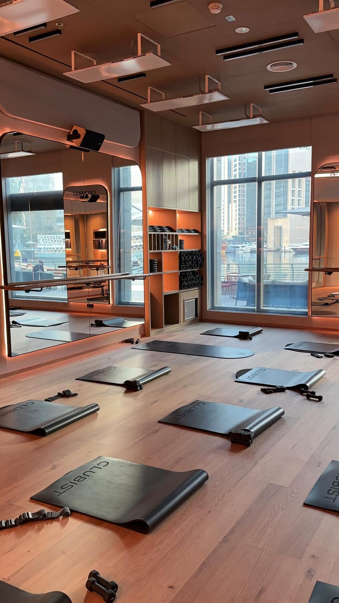 Post 8 by Charlène - pilates | lifestyle | aesthetic on Instagram (video)
