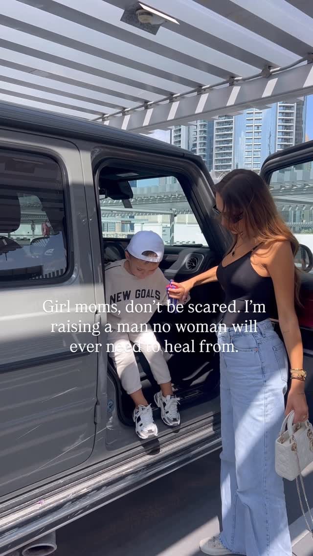 Post 8 by Dajana Ic on Instagram (video)