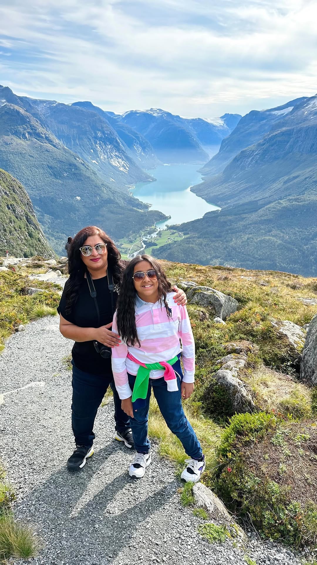 Post 8 by Oohlala Mummy | Travel Coach l Travel Family | Days Out on Instagram (video)