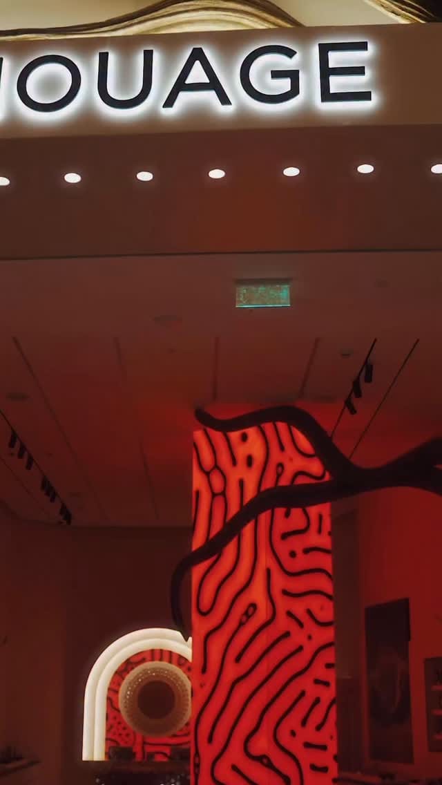 Post 1 by ⚜️گالری فیاض⚜️ on Instagram (video)