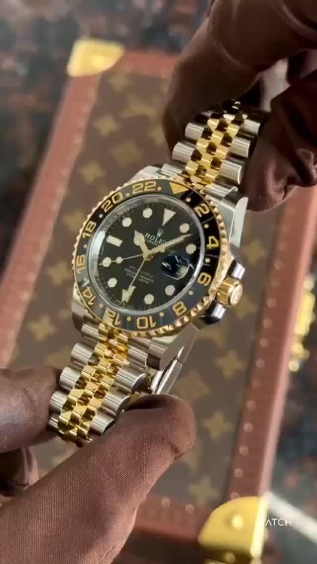 Post 5 by ⚜️گالری فیاض⚜️ on Instagram (video)