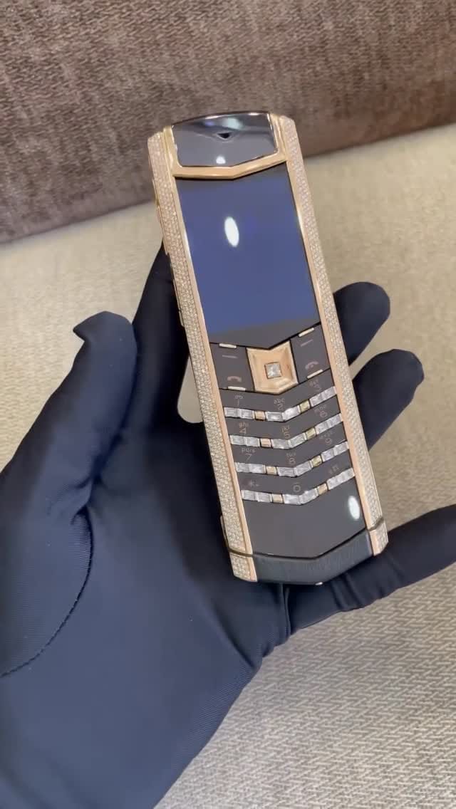 Post 3 by ⚜️گالری فیاض⚜️ on Instagram (video)