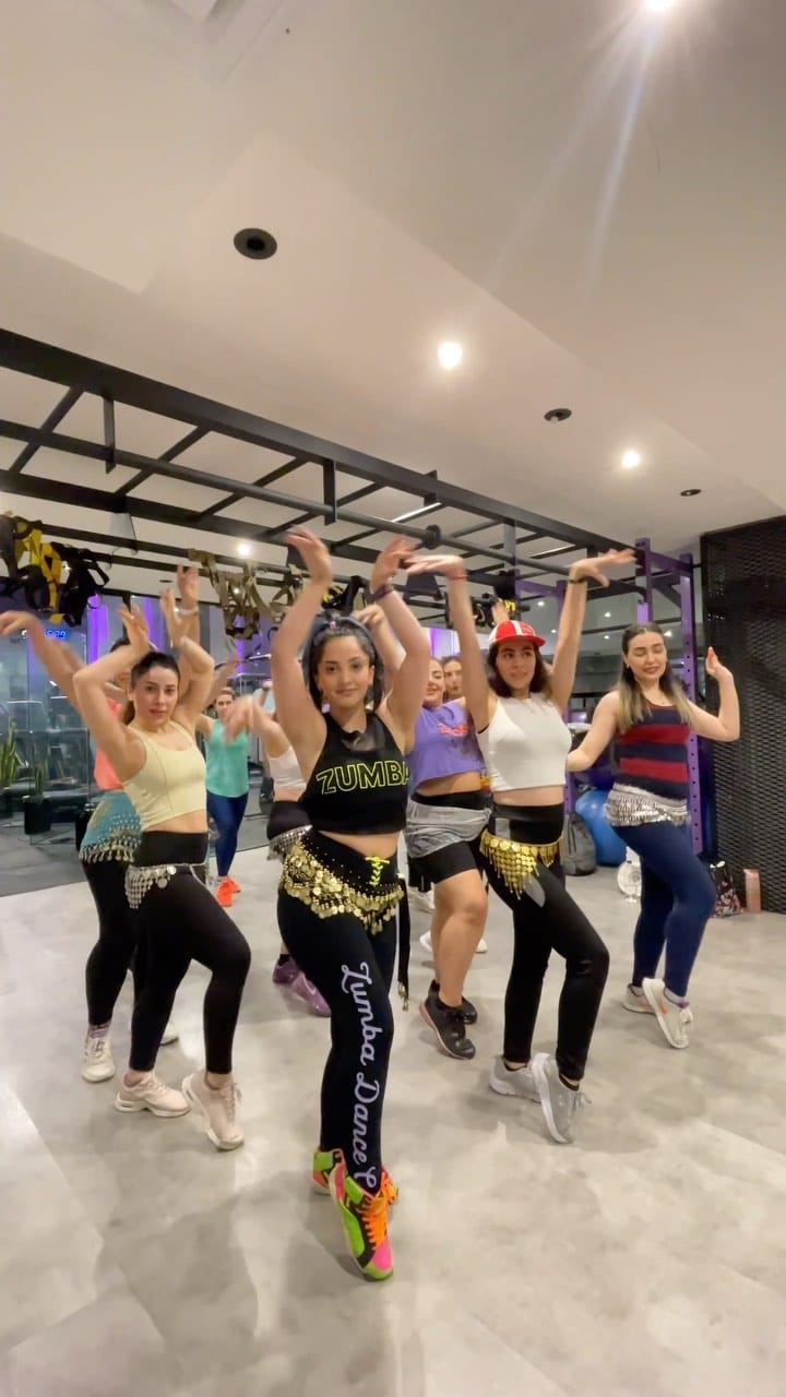 Post 10 by Melina‌ | Zumba | Dance ✨ on Instagram (video)