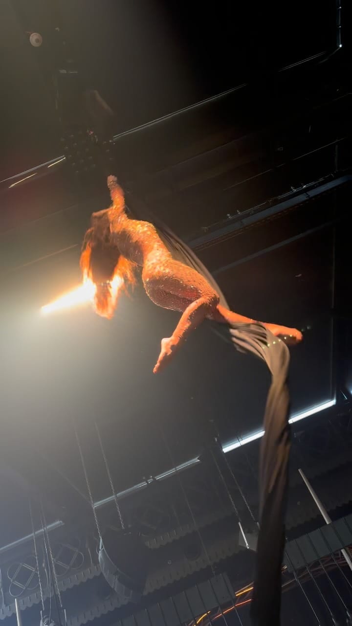 Post 2 by Sally Andraos | Aerialist on Instagram (video)