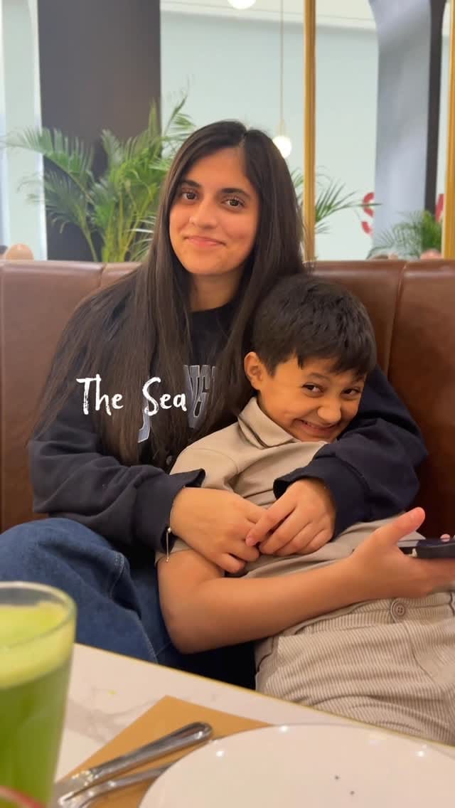 Post 9 by Nayyab Omar aka Mumoftwobubs on Instagram (video)