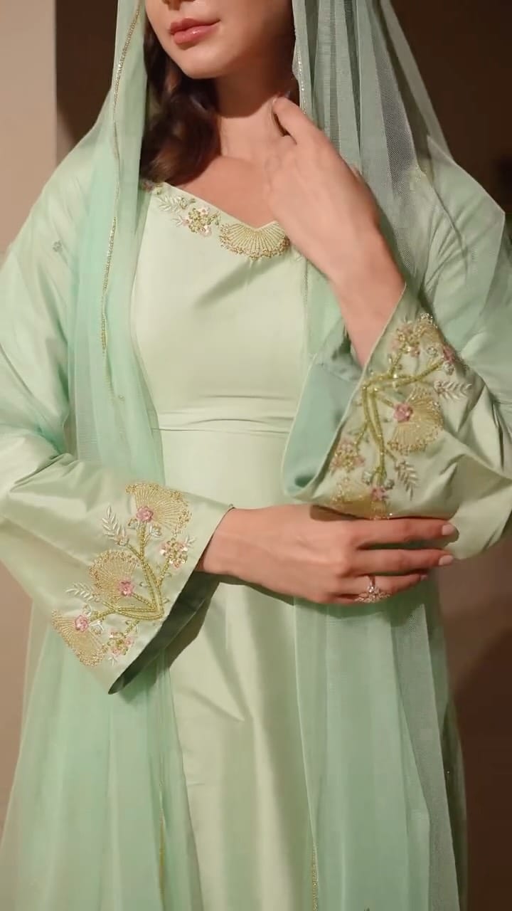 Post 6 by Fatma With Love❤ on Instagram (video)