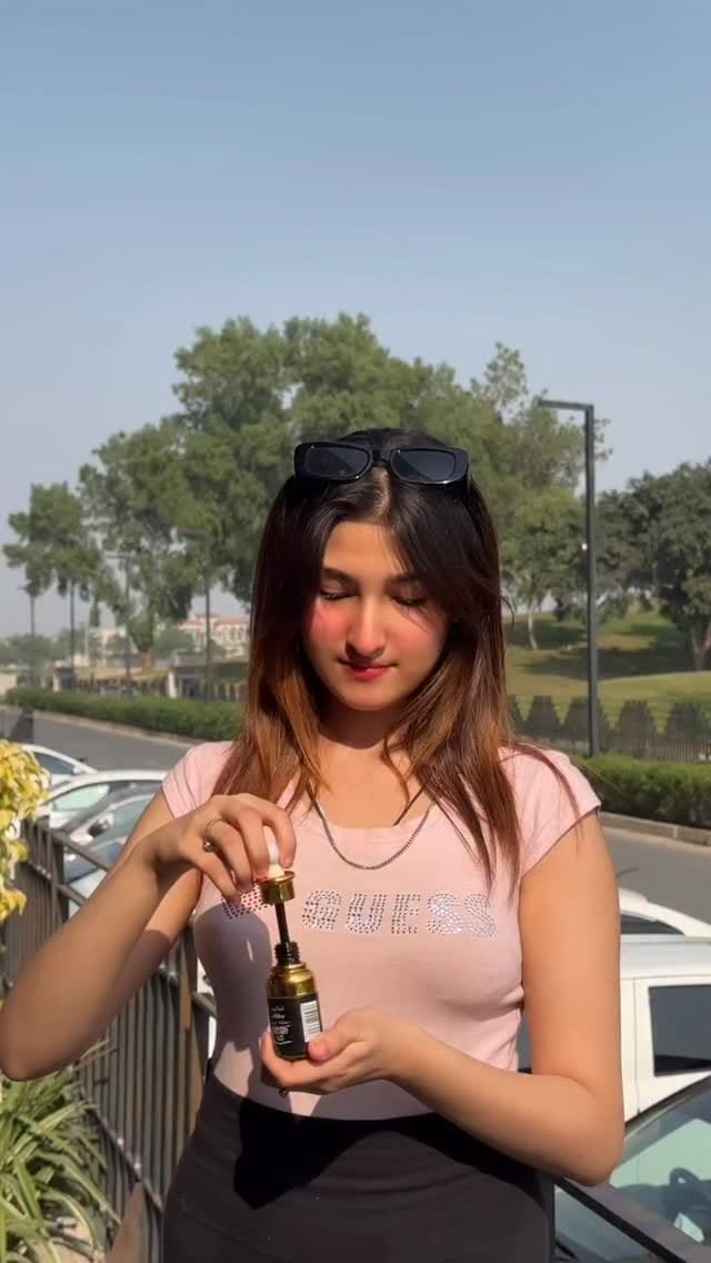 Post 3 by Himalayan Shilajit on Instagram (video)