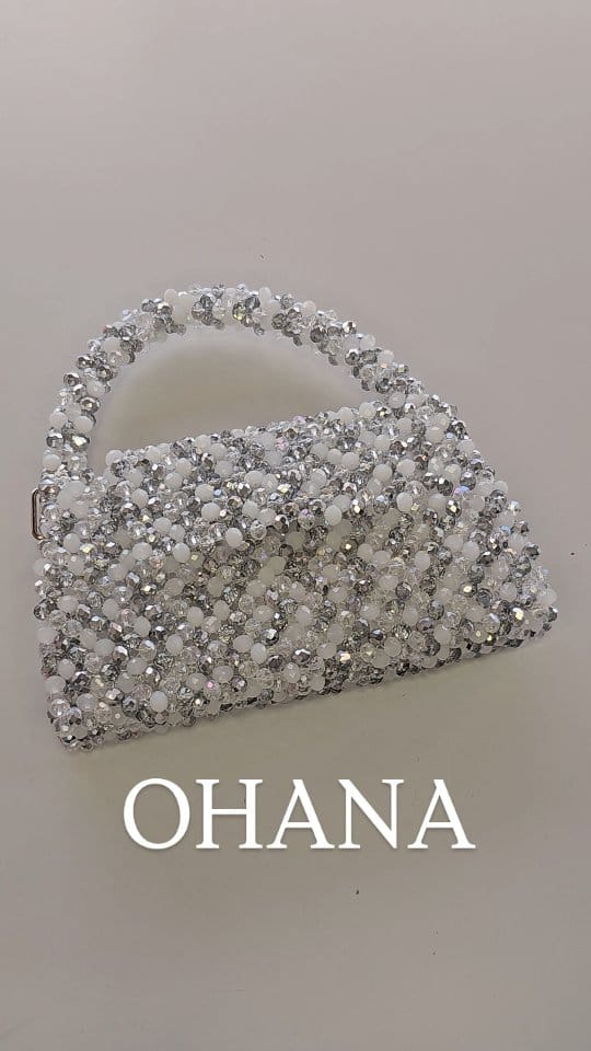 Post 8 by OHANA on Instagram (video)