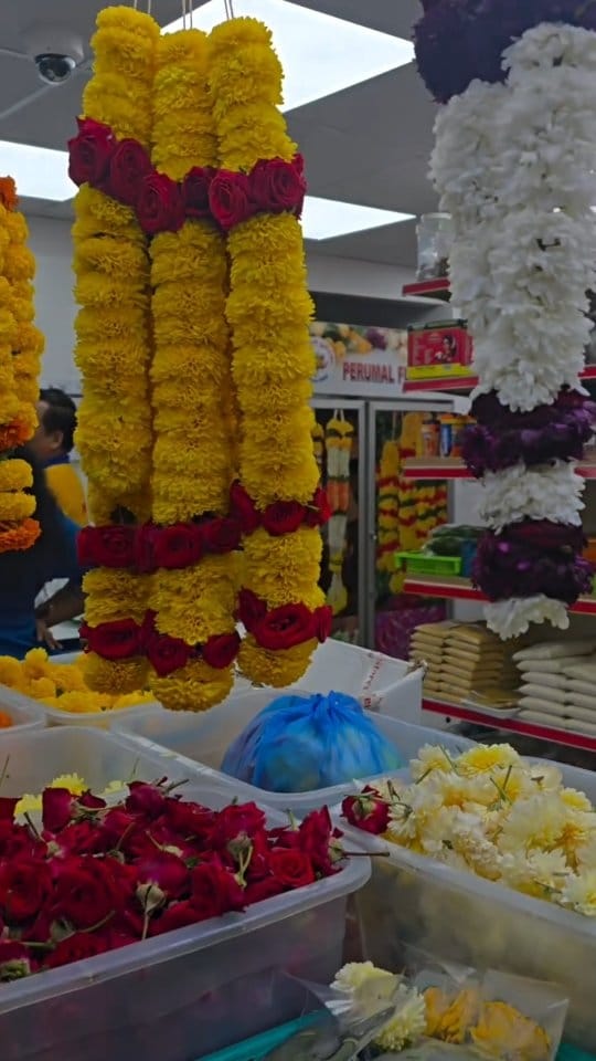 Post 4 by Tamil | Dubai Travel Vlogger on Instagram (video)