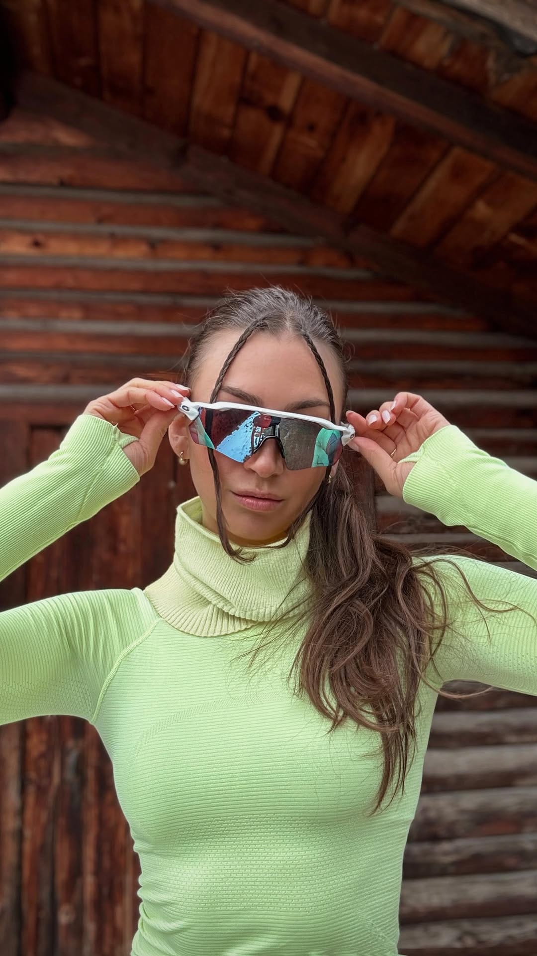 Post 3 by Piera on Instagram (video)