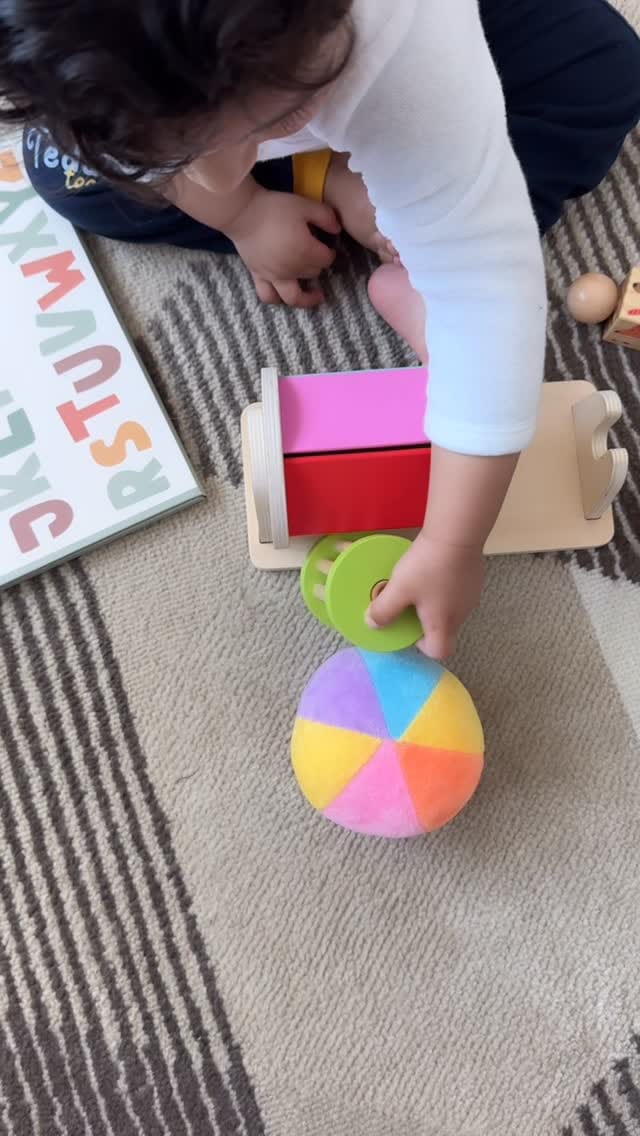 Post 2 by Meriem Tourabi on Instagram (video)
