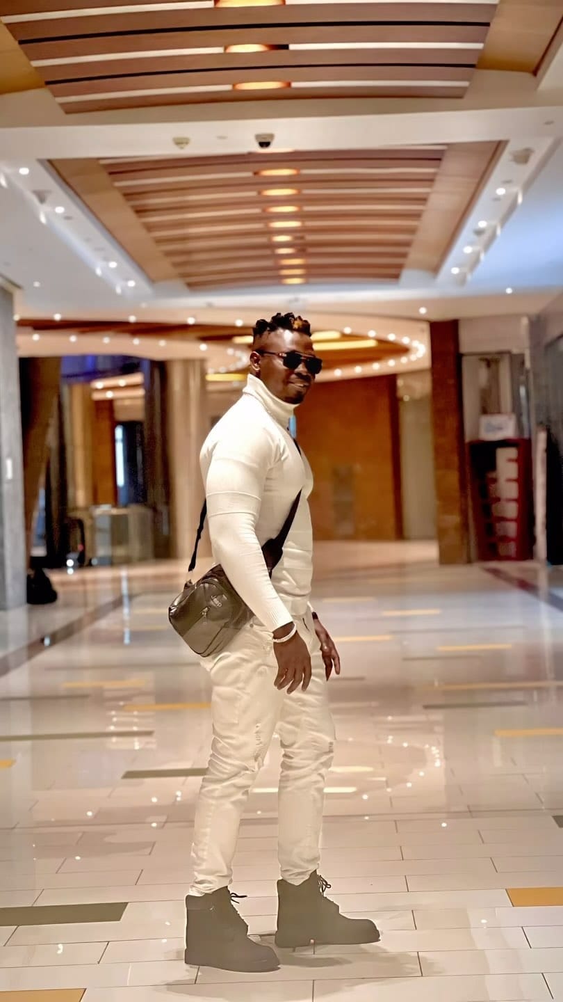 Post 10 by Gabriel Quarshie on Instagram (video)