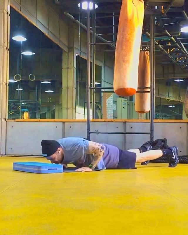Post 8 by Barzin on Instagram (video)