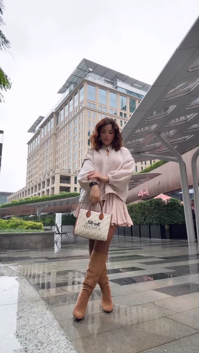 Post 10 by Alaa Tomah on Instagram (video)