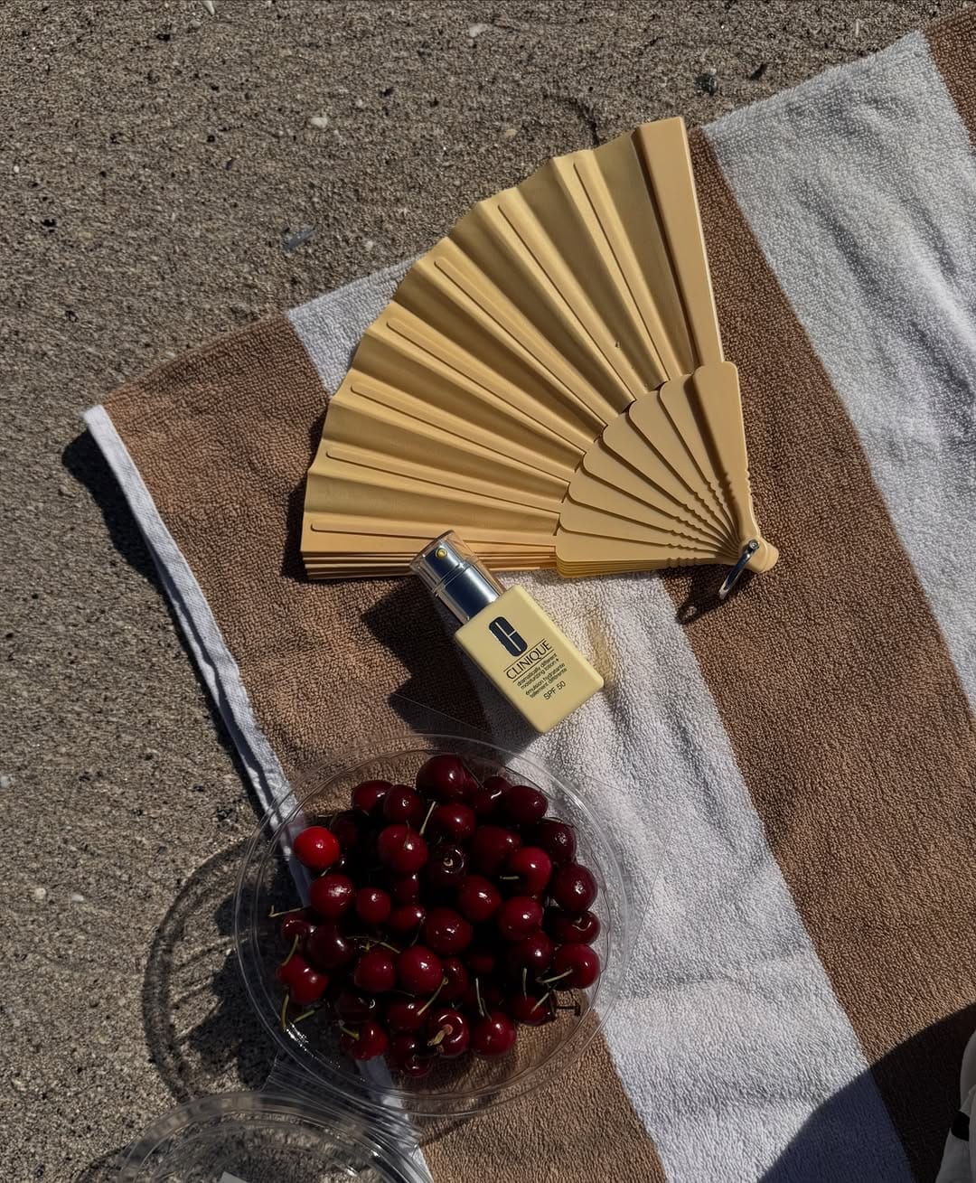 Post 9 by KIKI <3 on Instagram (carousel)