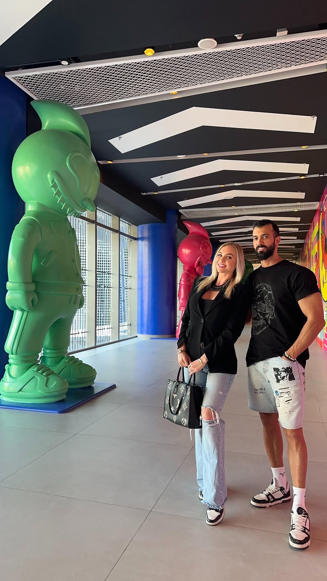 Post 8 by Mohammadreza T on Instagram (video)
