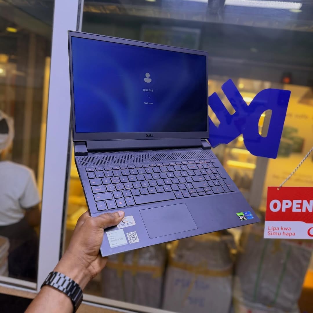 Post 4 by *Dealer*||  Laptop | Desktop | macbook & iphone expert on Instagram (carousel)